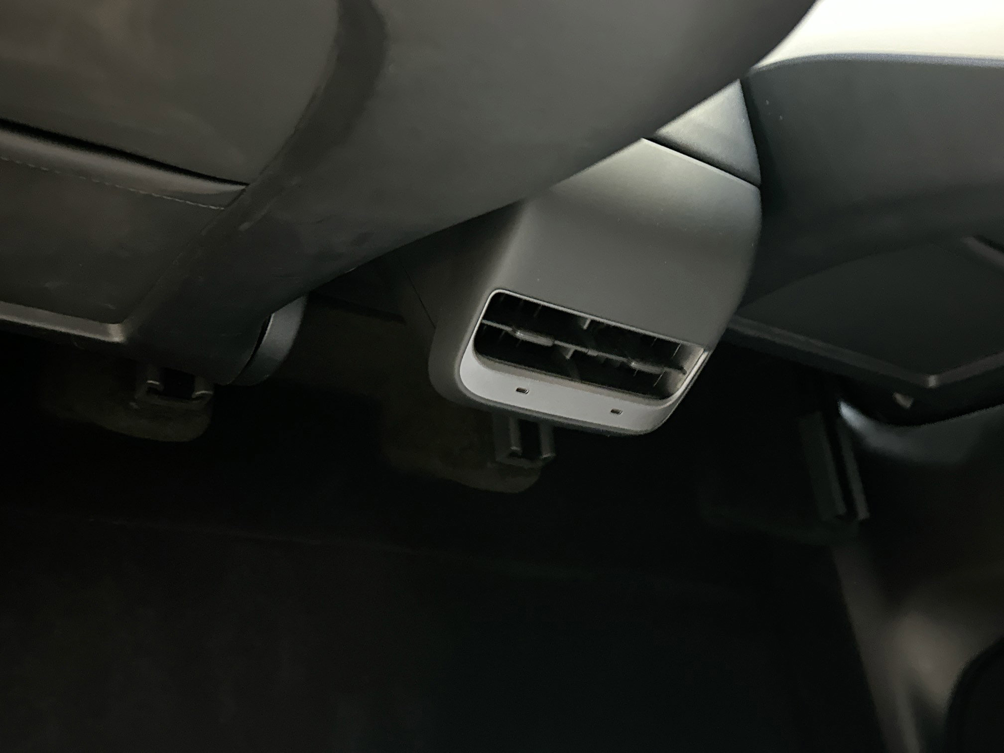 Used 2022 Tesla Model Y Performance AWD/4WD image 29