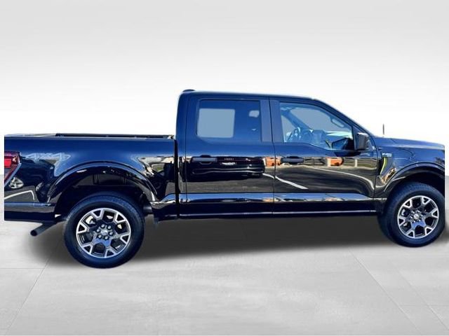 Used 2024 Ford F150 STX AWD/4WD image 9