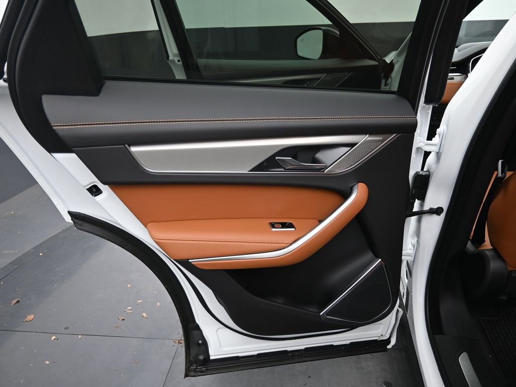 New 2026 Jaguar F-PACE R-Dynamic S image 15