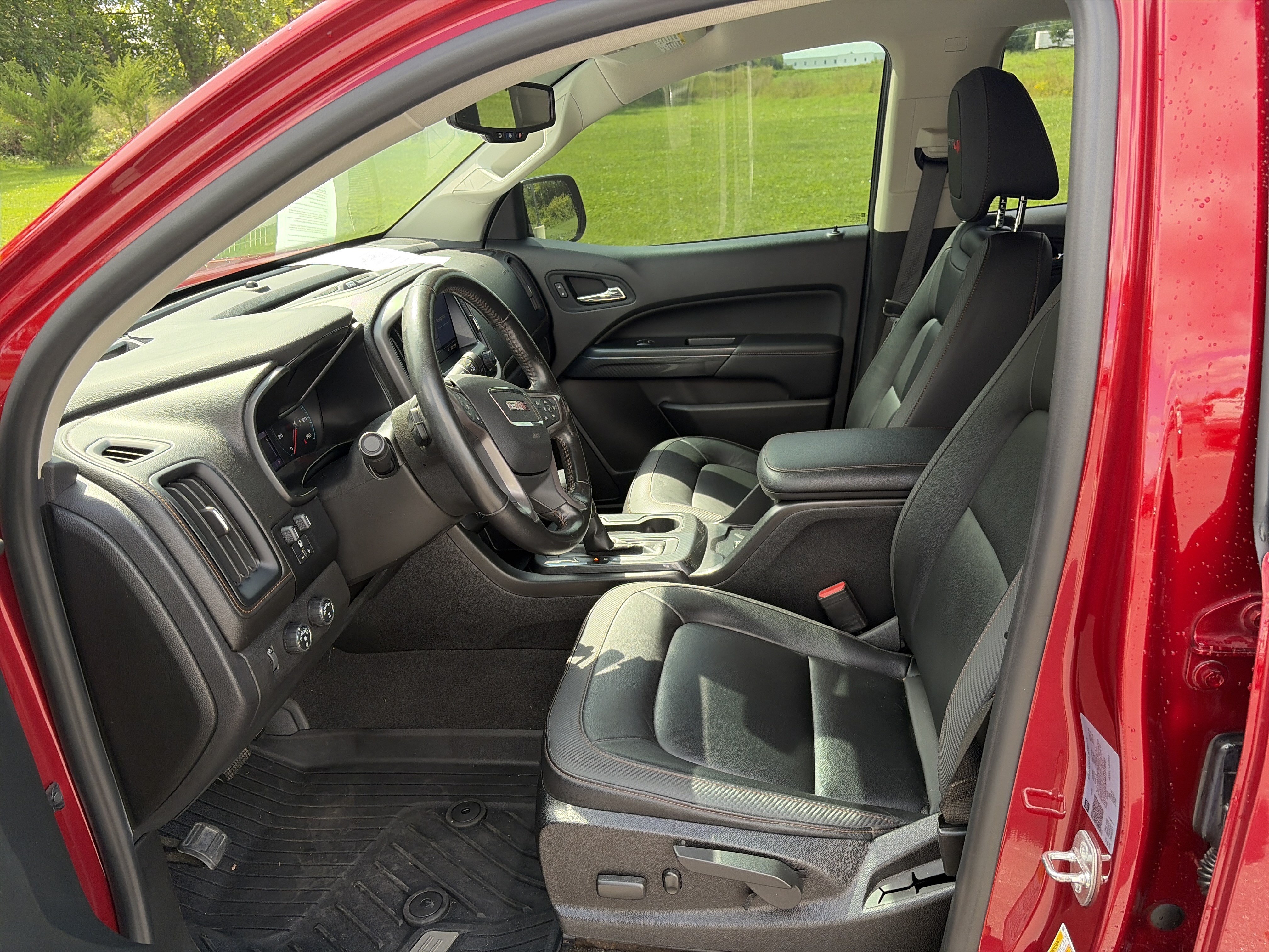 Used 2021 GMC Canyon AT4 AWD/4WD image 16