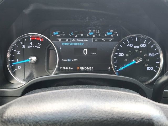 Used 2017 Ford F250 Lariat w/ Lariat Value Package AWD/4WD image 14