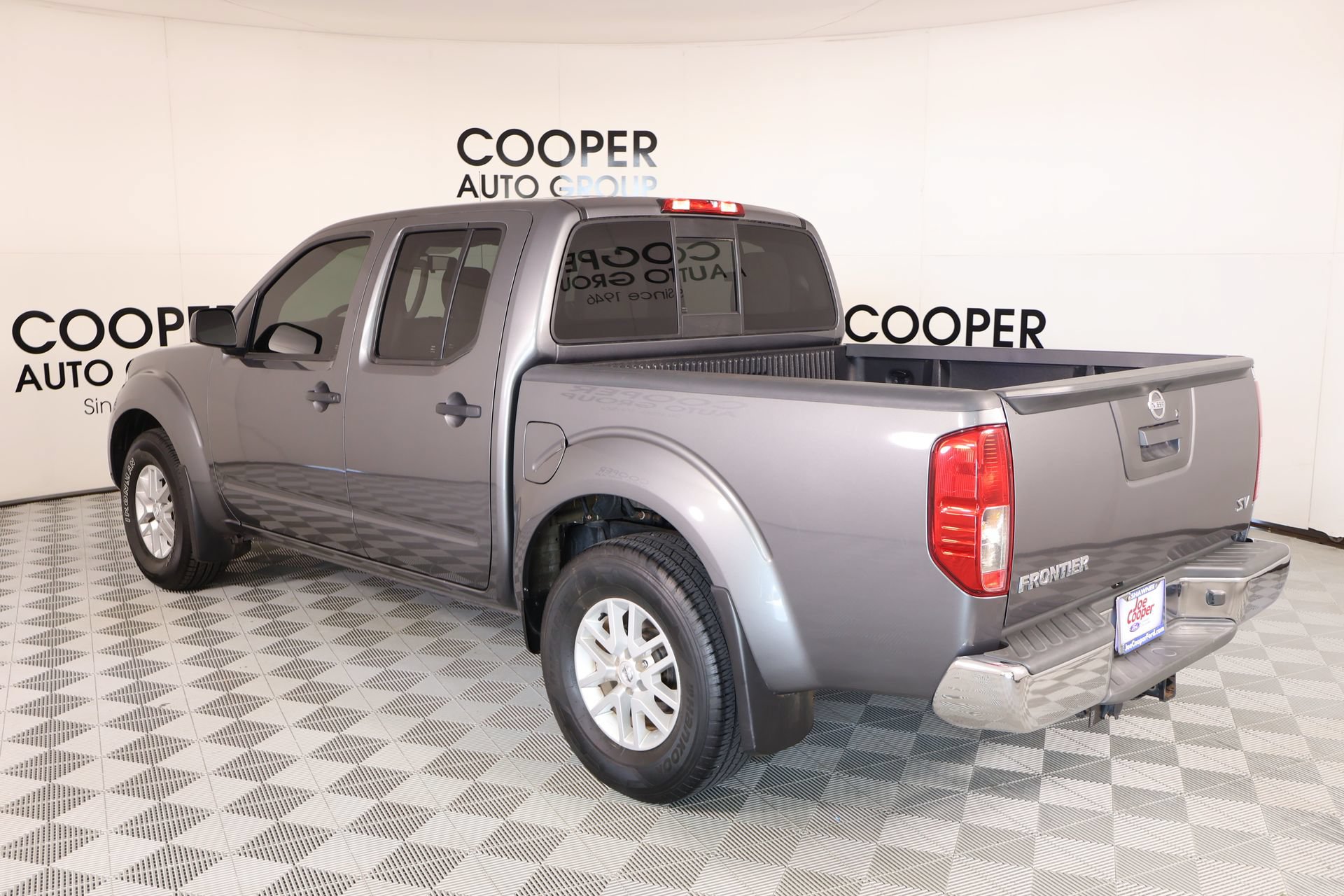 Used 2021 Nissan Frontier SV w/ SV Utility Package RWD image 21