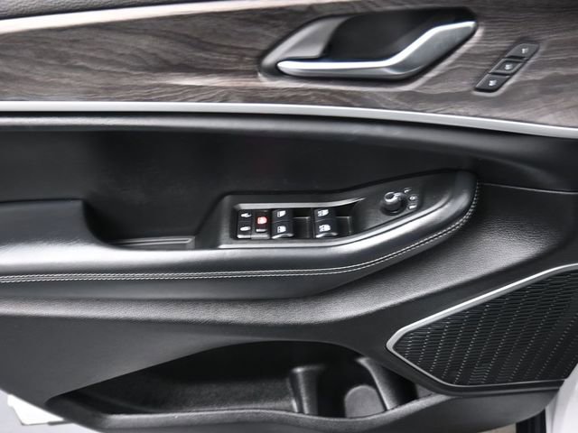 Used 2021 Jeep Grand Cherokee L Limited image 13