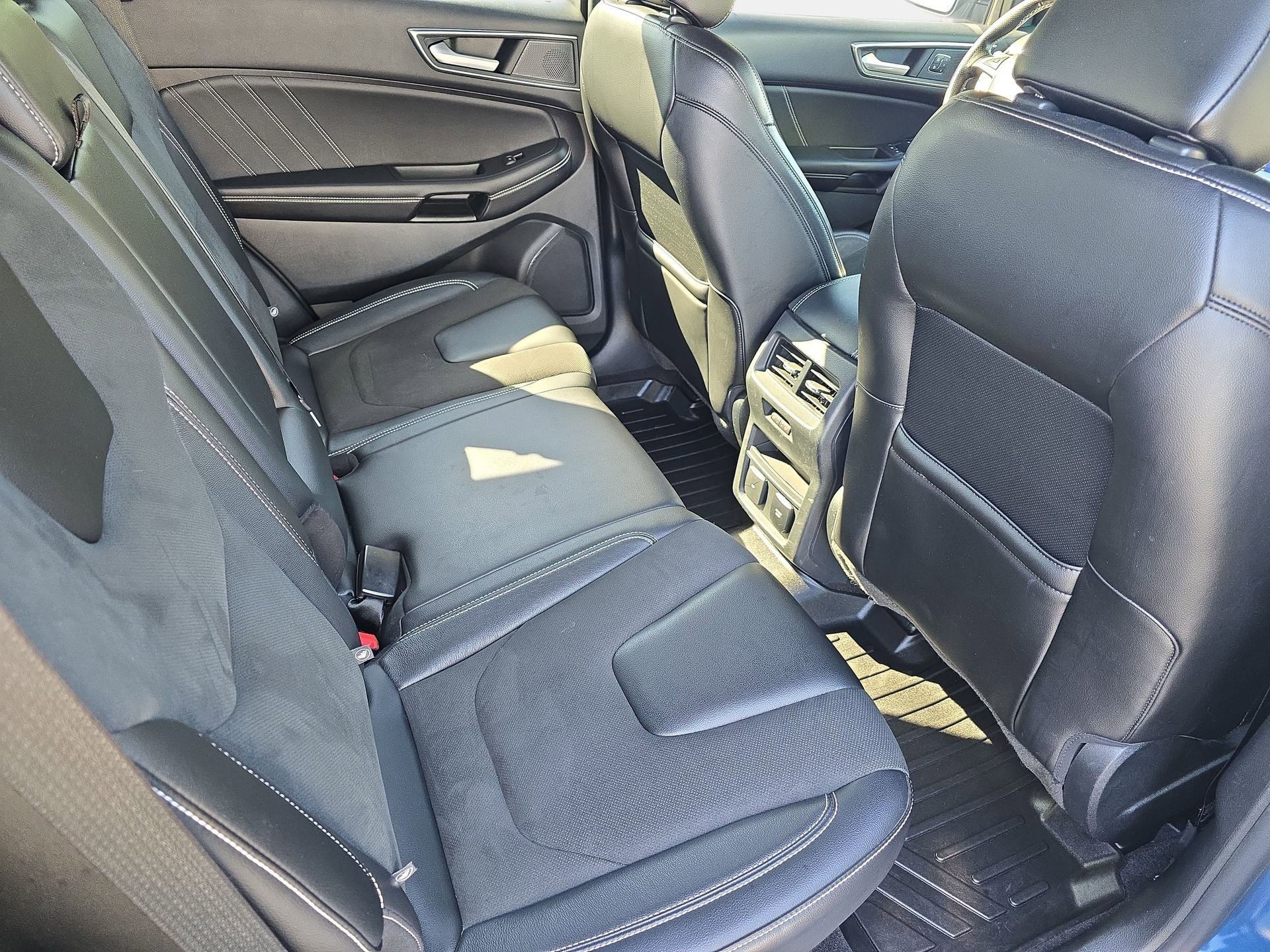 Used 2020 Ford Edge ST w/ Equipment Group 401A image 11