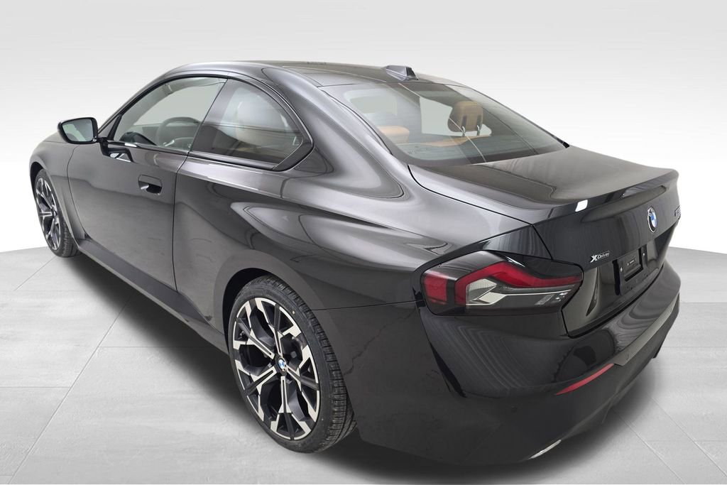 Used 2025 BMW 230i xDrive Coupe w/ Convenience Package image 7