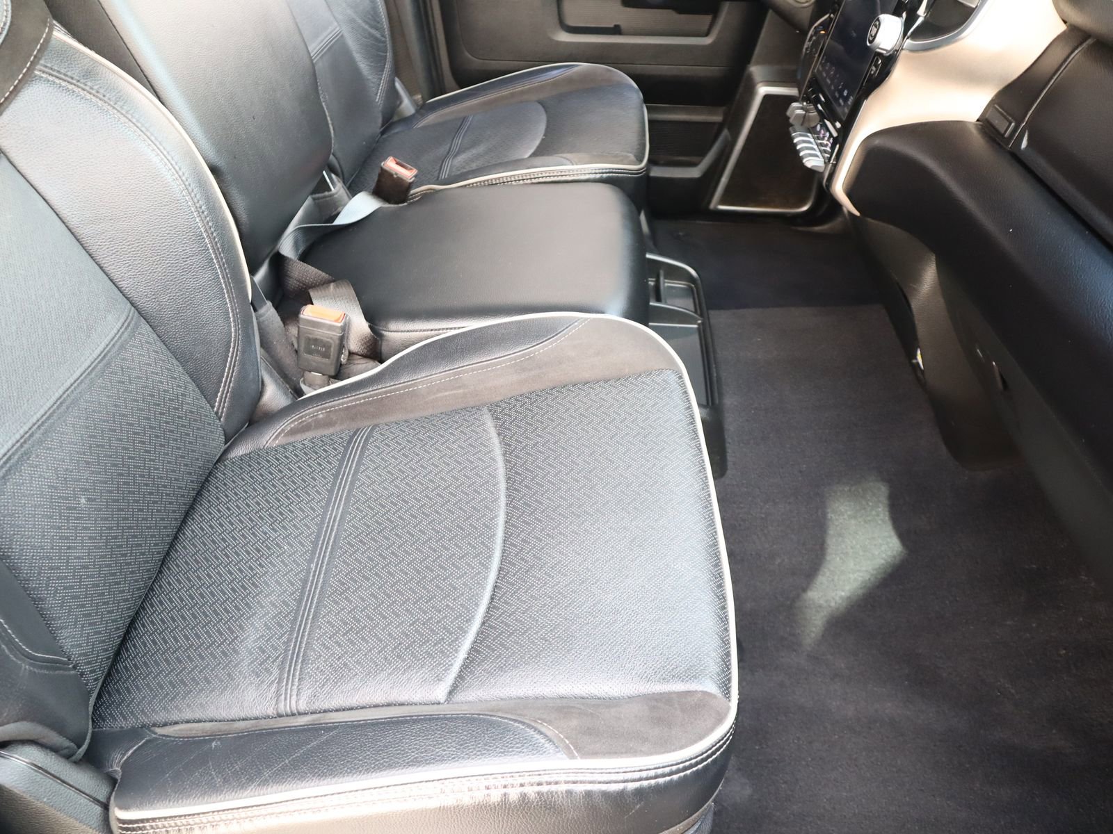 Used 2024 RAM 2500 Laramie w/ Cold Weather Group image 60