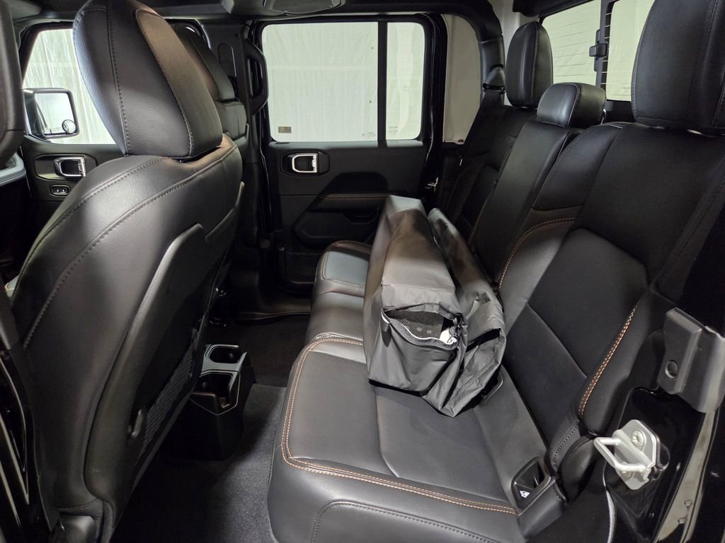 Certified 2025 Jeep Gladiator Sport image 12