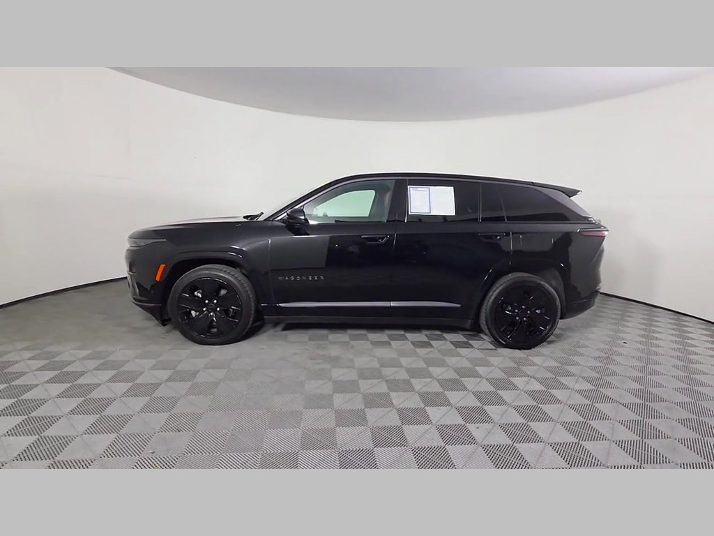Used 2025 Jeep Wagoneer S Launch Edition AWD/4WD image 14