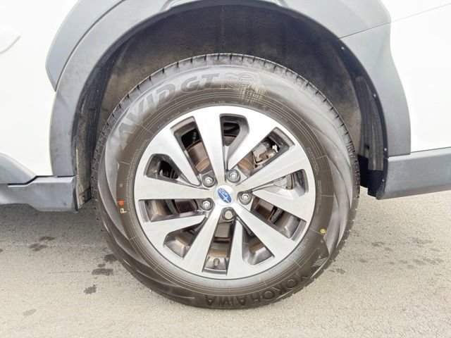 Certified 2025 Subaru Outback Premium AWD/4WD image 29