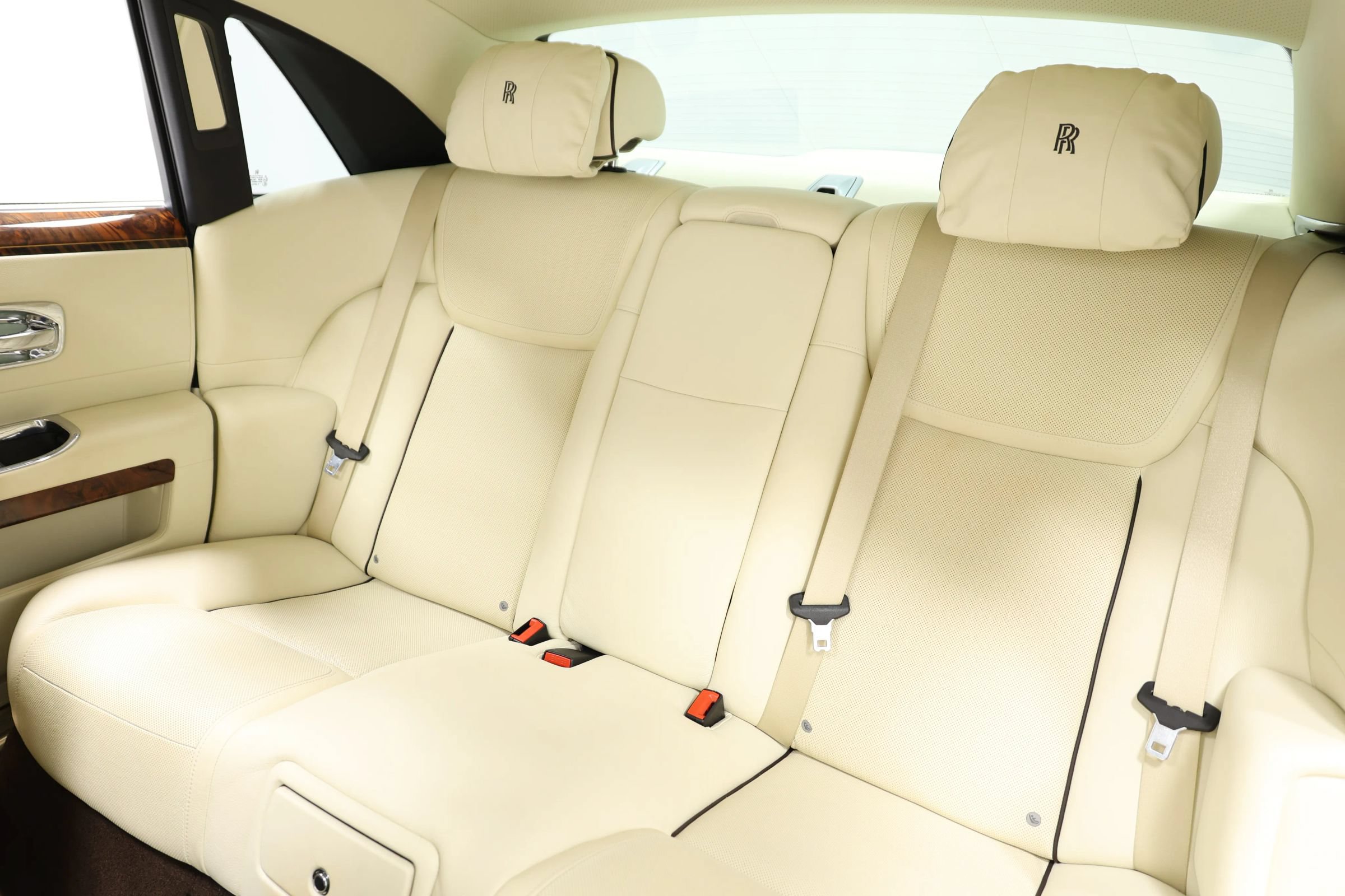 Used 2016 Rolls-Royce Ghost RWD image 58