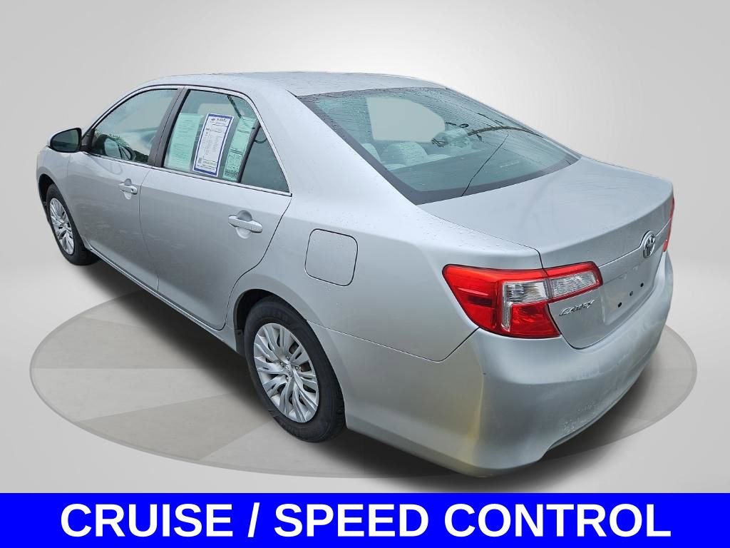 Used 2012 Toyota Camry LE FWD image 7