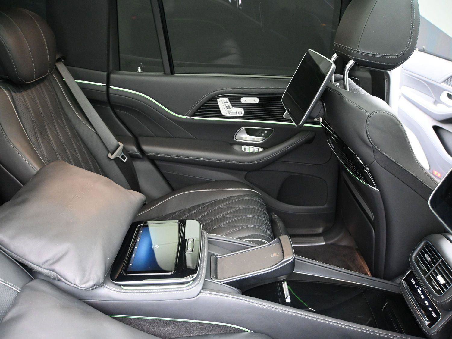 Used 2024 Mercedes-Benz Maybach GLS 600 4MATIC image 26