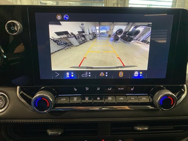 New 2025 Chevrolet Colorado LT w/ LT Convenience Package image 19