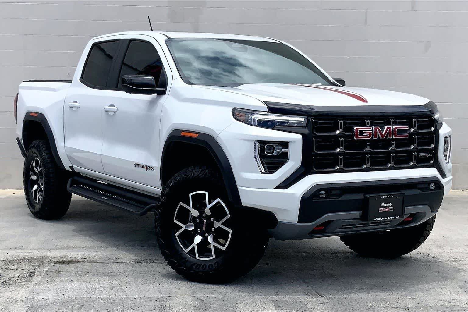 Used 2025 GMC Canyon AT4 w/ AT4X Package AWD/4WD image 21
