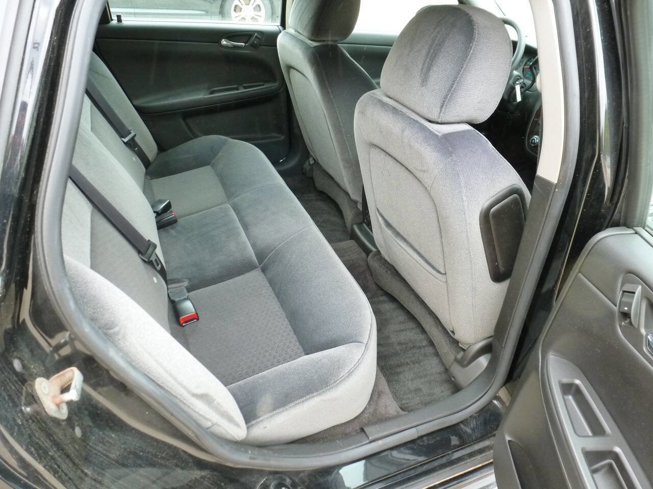 Used 2014 Chevrolet Impala Limited LS image 12