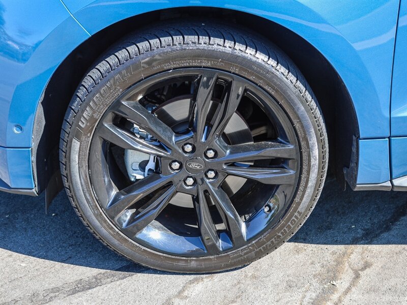 Used 2019 Ford Edge ST w/ Equipment Group 401A AWD/4WD image 12