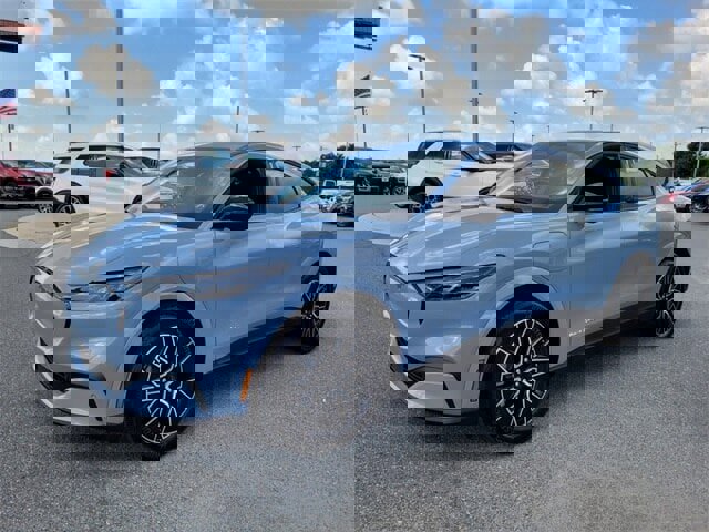 New 2025 Ford Mustang Mach-E Premium image 3