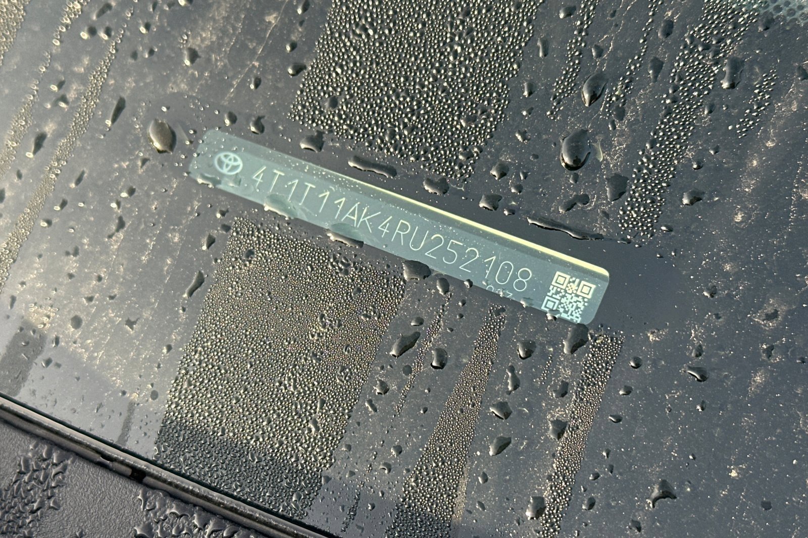 Used 2024 Toyota Camry SE image 12