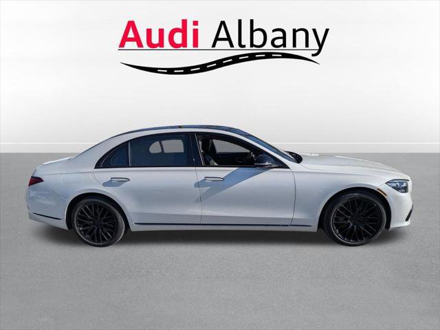 Used 2021 Mercedes-Benz S 580 4MATIC Sedan image 3