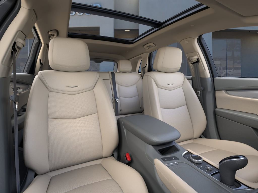 New 2025 Cadillac XT5 Premium Luxury AWD/4WD image 16