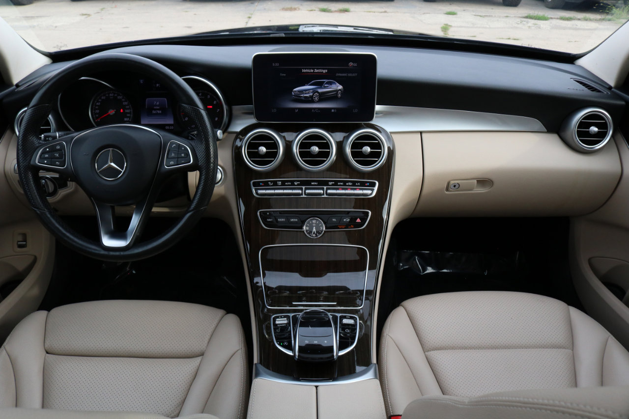 Used 2017 Mercedes-Benz C 300 4MATIC Sedan image 22