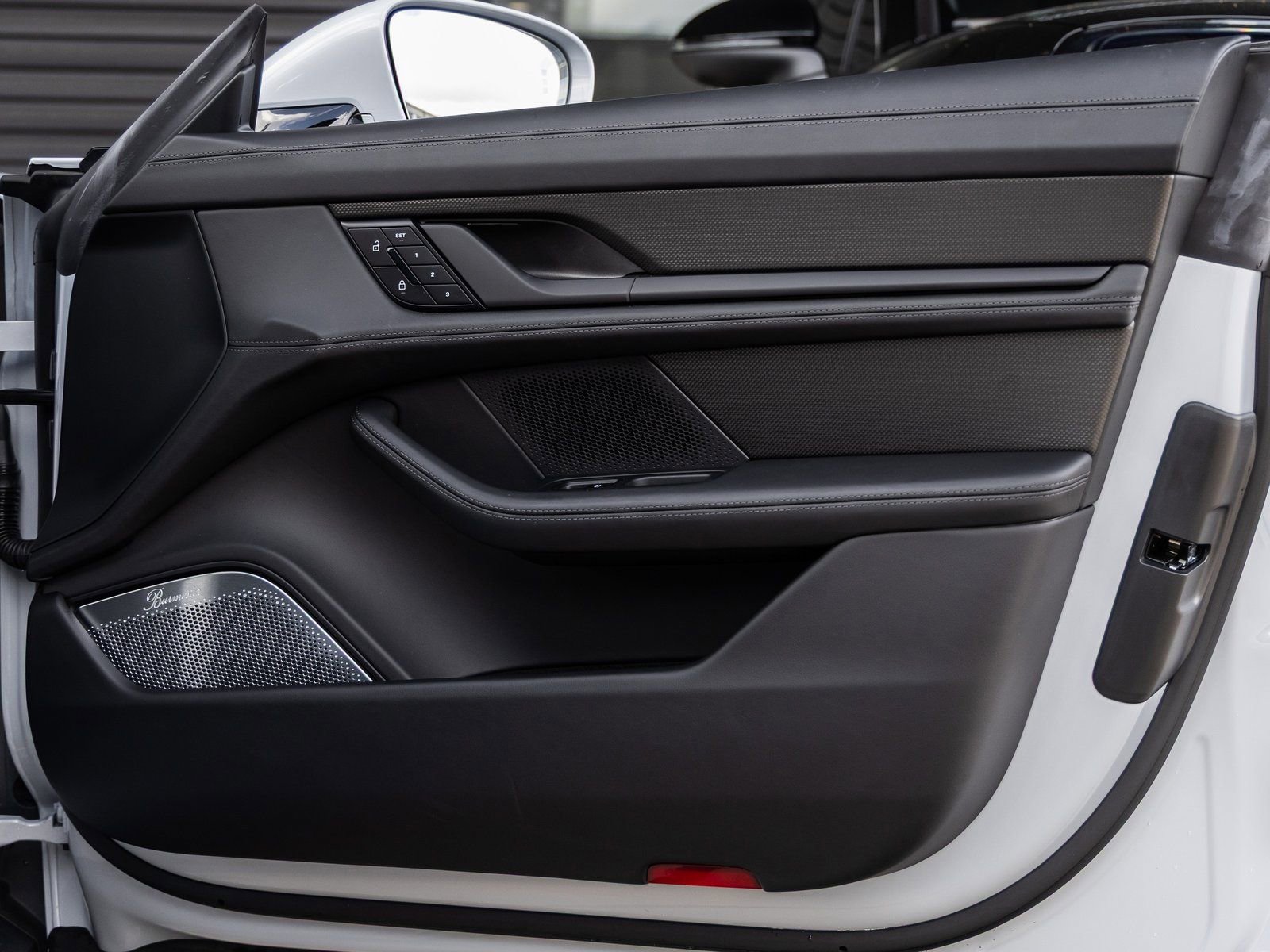 Used 2025 Porsche Taycan GTS image 45