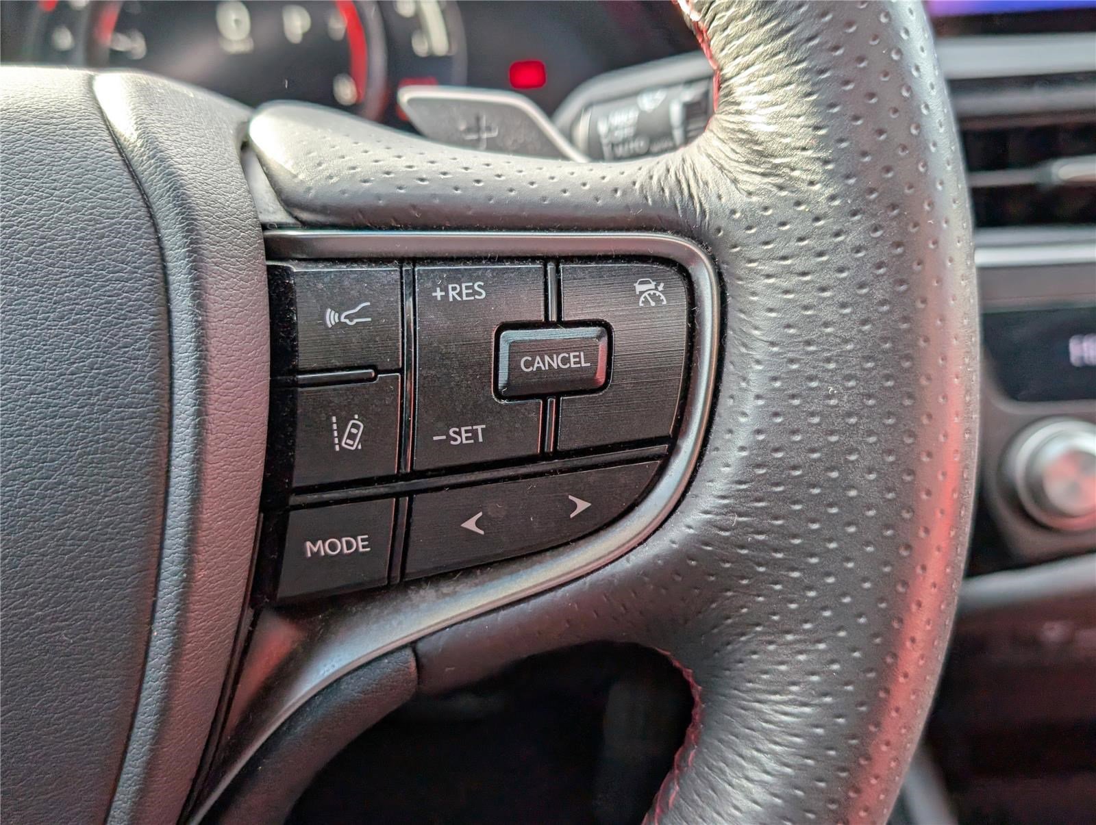 Used 2024 Lexus ES 350 F Sport image 25