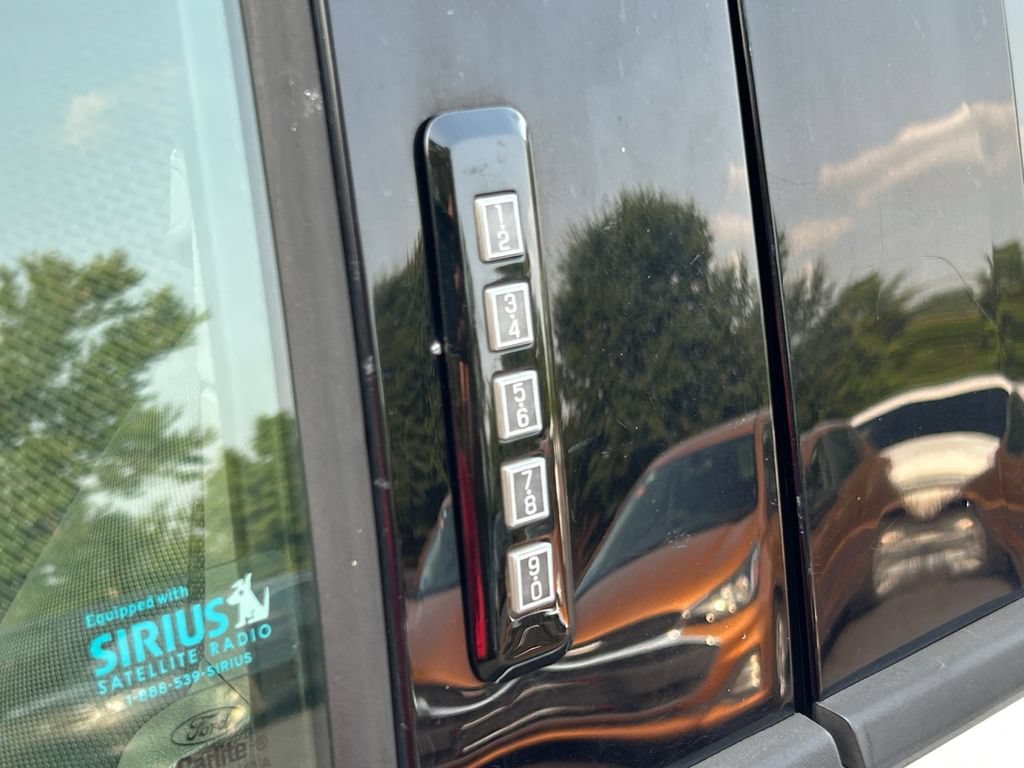 Used 2015 Ford F150 XLT w/ Equipment Group 301A Mid RWD image 17