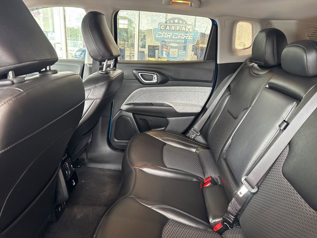 Used 2022 Jeep Compass Latitude w/ Convenience Group image 11