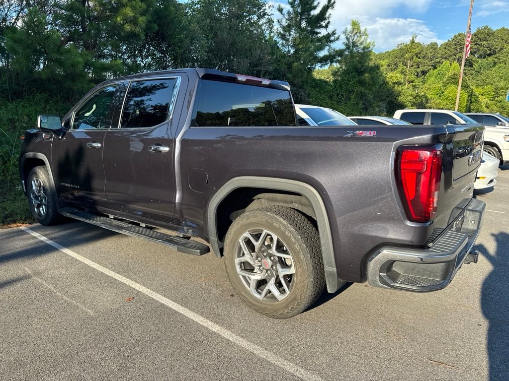 Used 2023 GMC Sierra 1500 SLT w/ SLT Premium Package AWD/4WD image 8