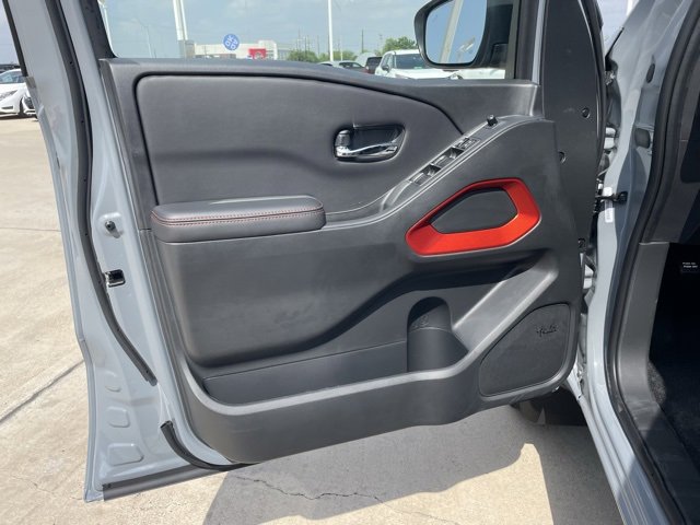 New 2025 Nissan Frontier PRO-4X w/ Pro Premium Package image 14