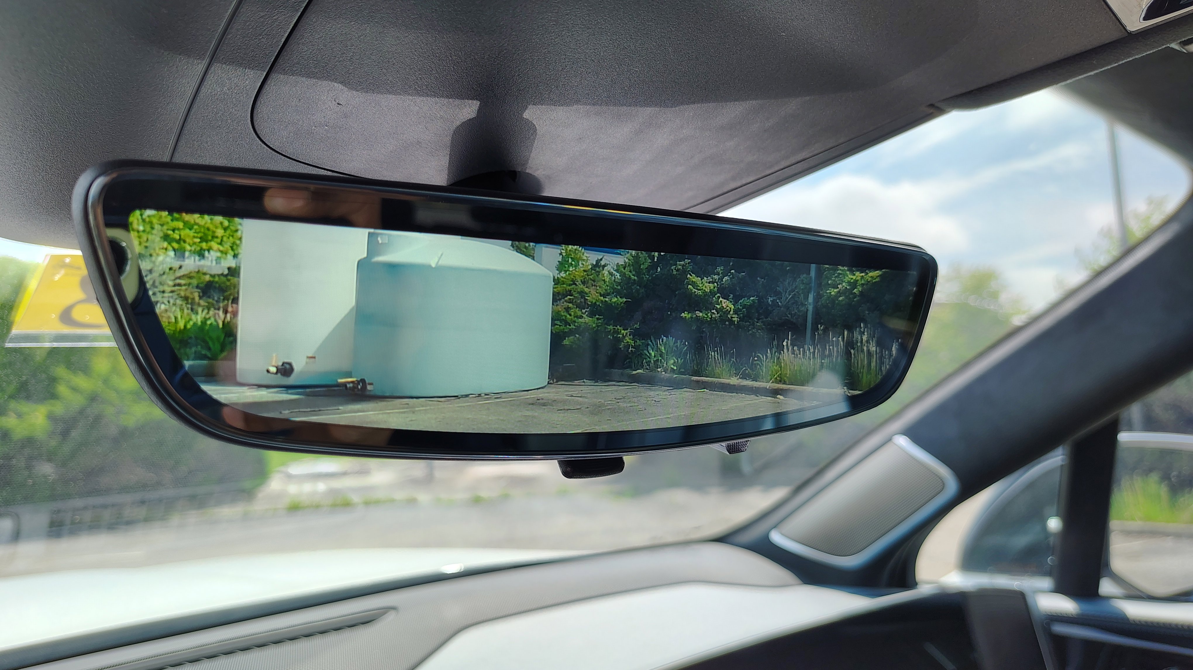 New 2025 Cadillac Escalade IQ Luxury 2 image 30