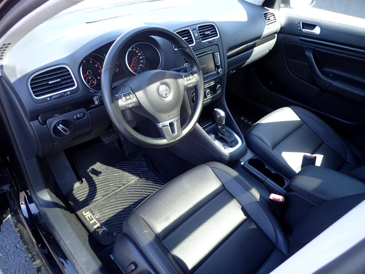 Used 2013 Volkswagen Jetta SE image 9