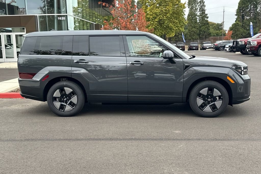 New 2026 Hyundai Santa Fe SE image 4