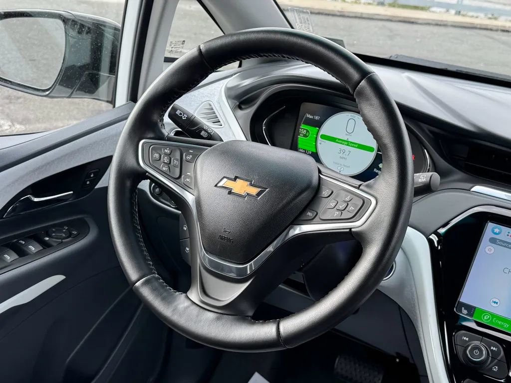 Used 2020 Chevrolet Bolt LT image 11