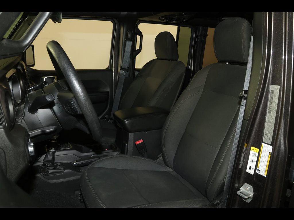 Used 2018 Jeep Wrangler Unlimited Sport AWD/4WD image 10