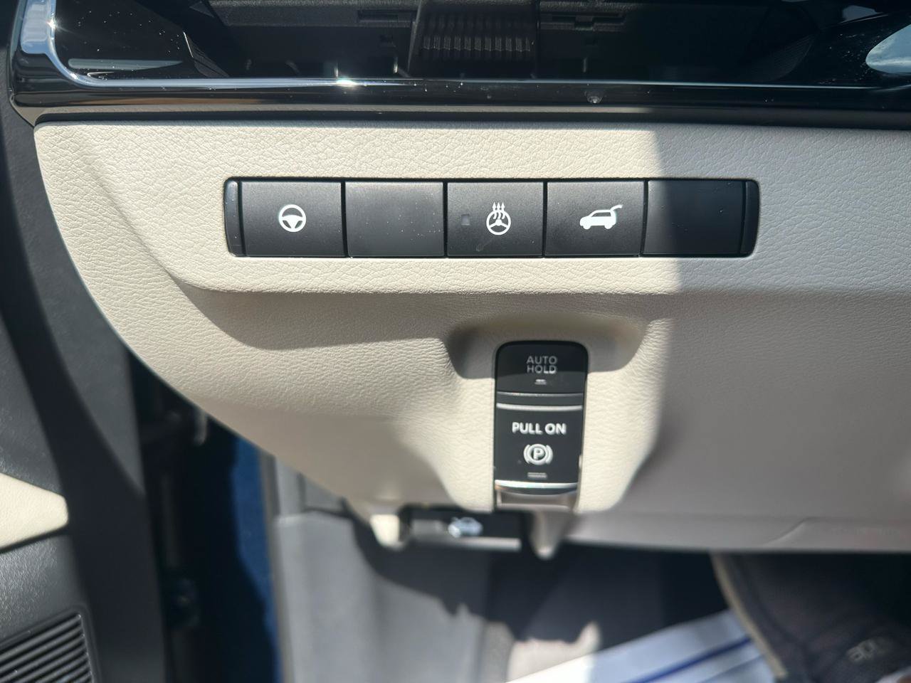 Used 2025 Nissan Murano SL AWD/4WD image 20
