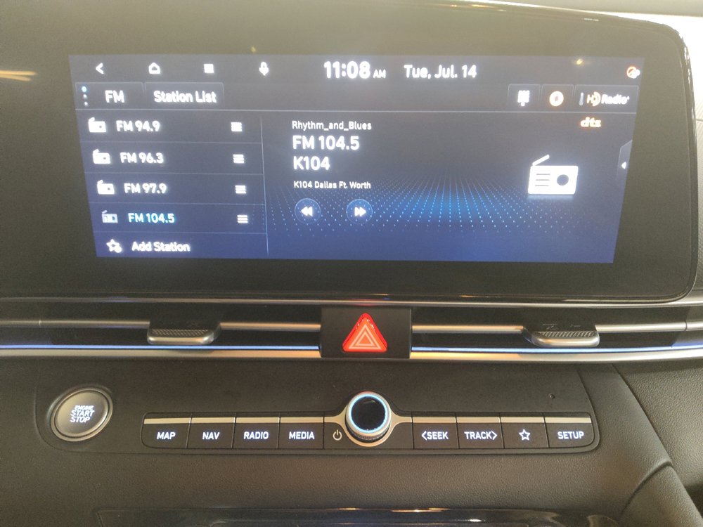 Used 2025 Hyundai Elantra SEL FWD image 25