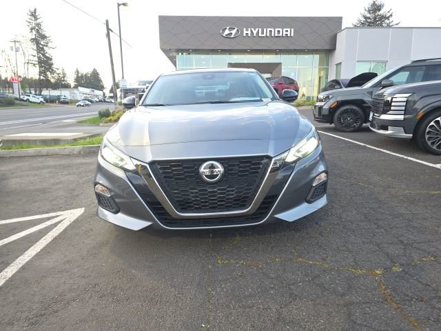 Used 2022 Nissan Altima 2.5 SR AWD/4WD image 4