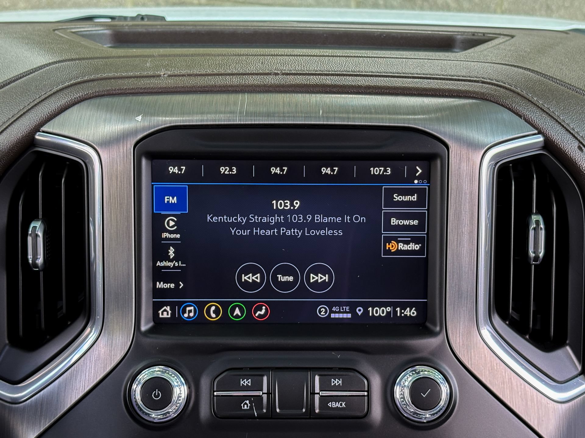 Used 2021 GMC Sierra 1500 Denali w/ Denali Ultimate Package AWD/4WD image 26