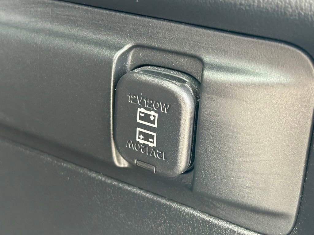 Used 2024 MAZDA CX-90 3.3 Turbo w/ Premium Package image 17