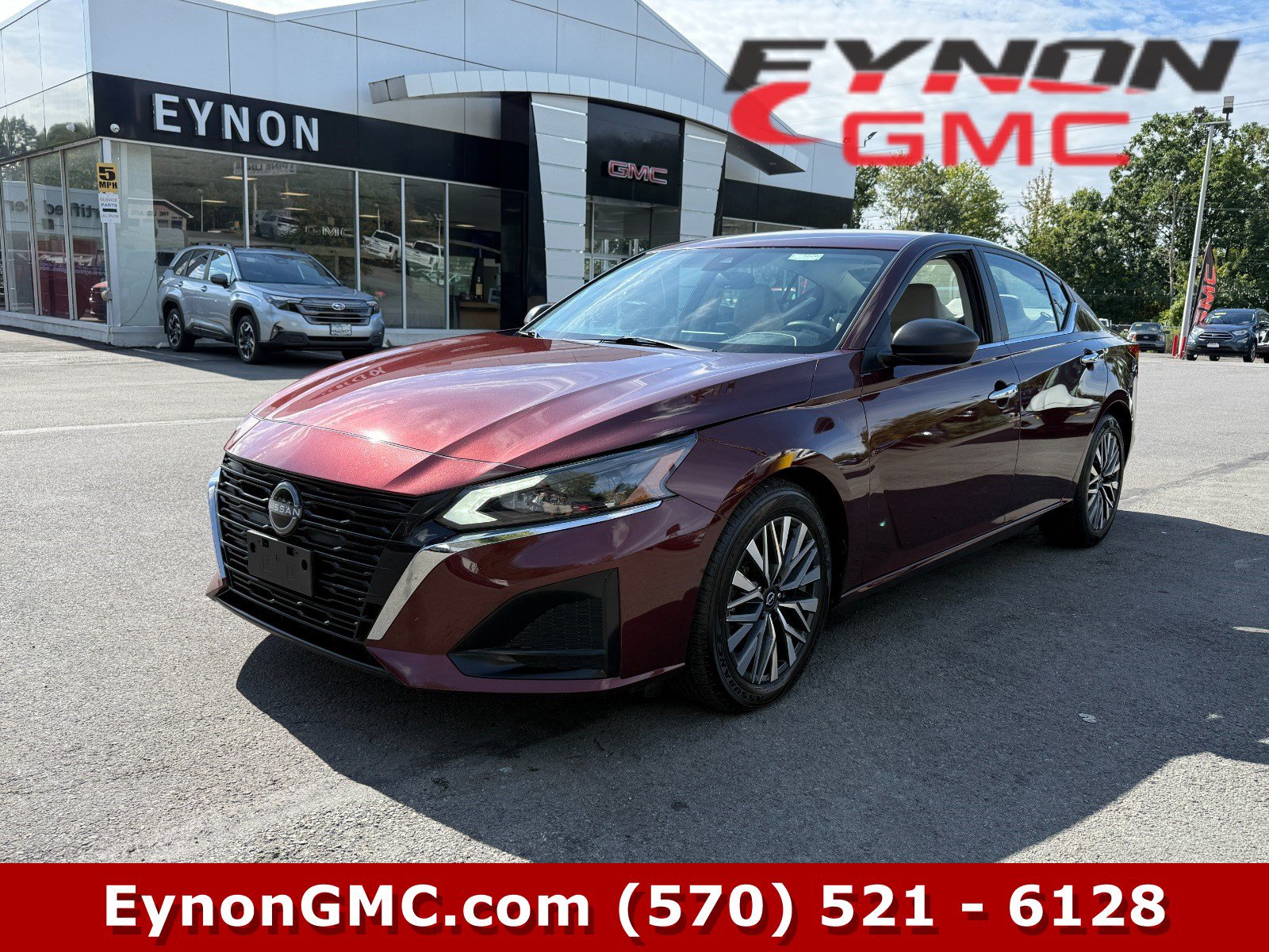 Used 2025 Nissan Altima 2.5 SV FWD image 1
