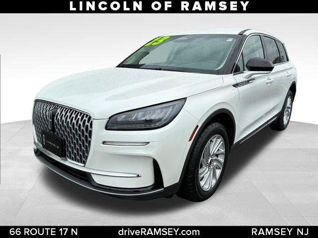 Used 2023 Lincoln Corsair AWD image 1