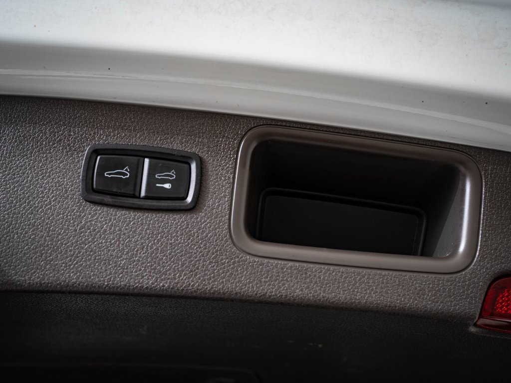 Used 2019 Porsche Macan S image 23