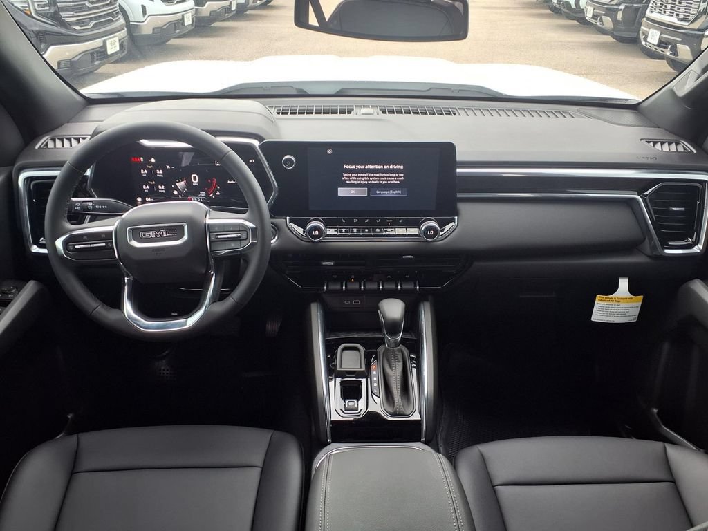 New 2026 GMC Canyon Elevation w/ Convenience Package RWD image 3