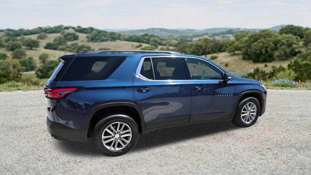 Used 2023 Chevrolet Traverse LT AWD/4WD image 11