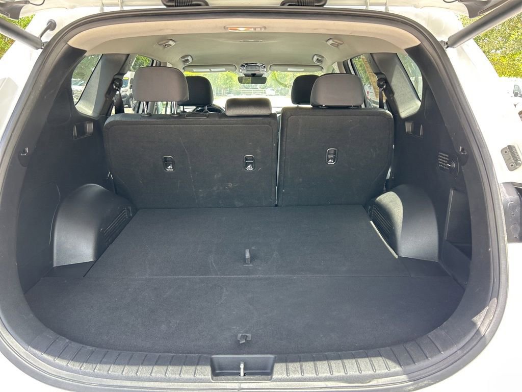 Used 2023 Hyundai Santa Fe SEL w/ Cargo Package image 45