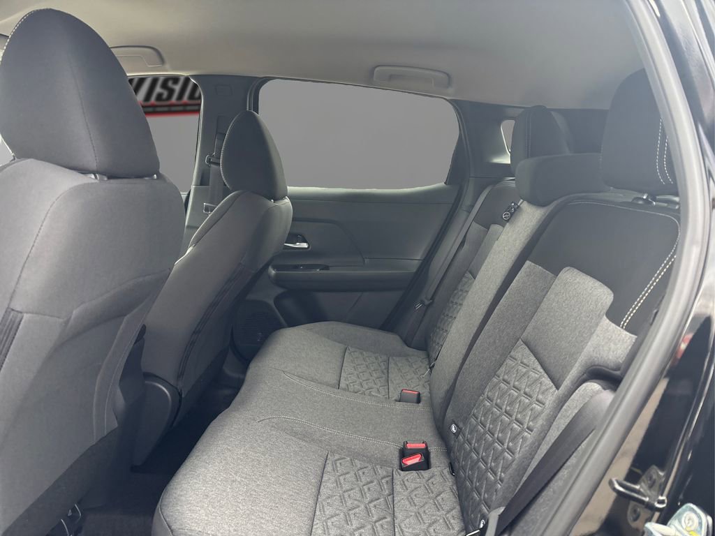 New 2026 Nissan Kicks SV w/ Cold Weather Package image 10