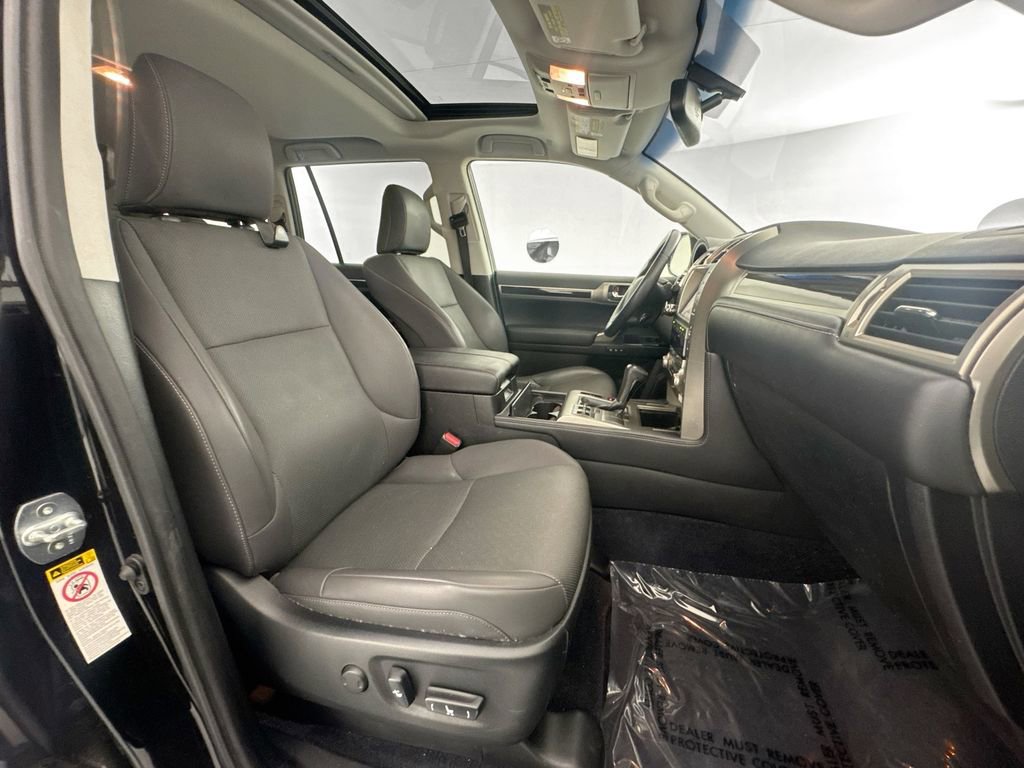 Used 2019 Lexus GX 460 w/ Navigation Package AWD/4WD image 27