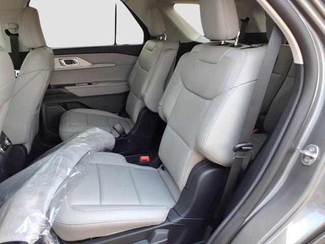 Used 2026 Ford Explorer Active w/ Active Comfort Package AWD/4WD image 20